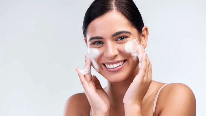 cach-lam-trang-da-tu-nhien-3