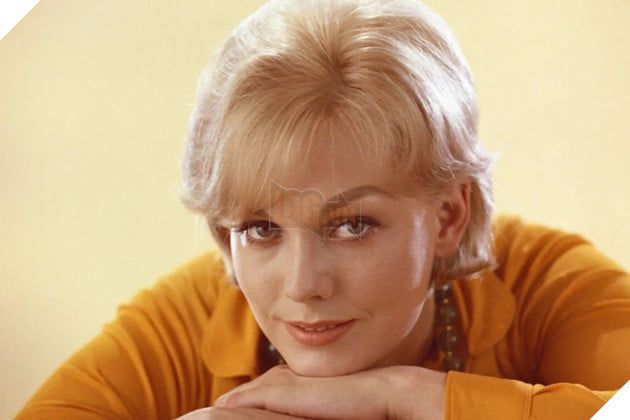 Hình ảnh về sao nữ Kim Novak khi còn trẻ.