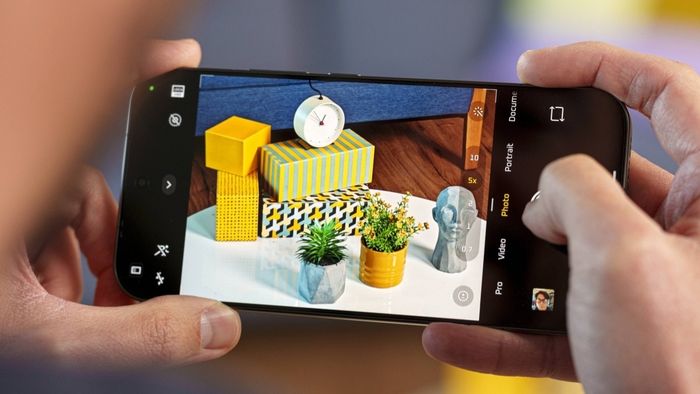 Cảm biến 200 megapixel trên Xiaomi 18 Pro sẽ mang đến một trải nghiệm zoom hoàn toàn mới.