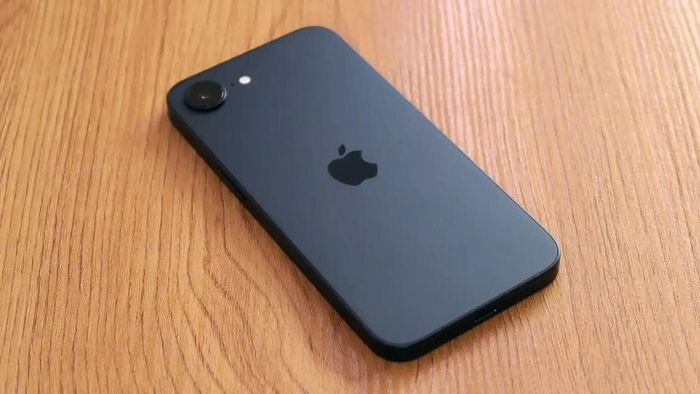 danh-gia-iphone-17e-4-2026