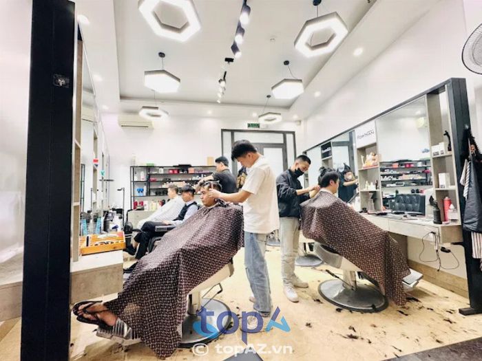 Tiệm cắt tóc nam đẹp ở Bắc Giang - Forman Salon