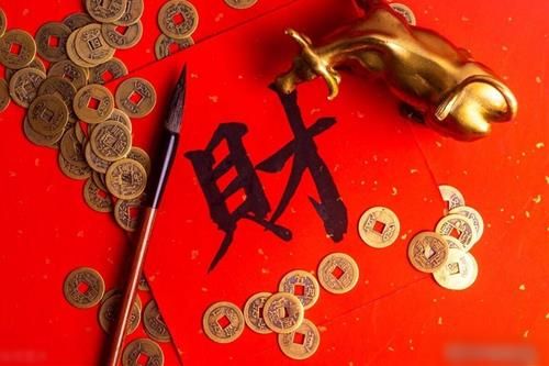 5 con giáp càng giữ im lặng càng dễ đạt được sự giàu có trong 3 năm tới