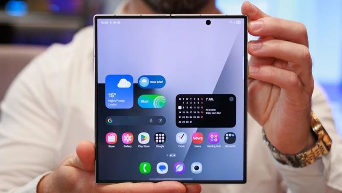 Galaxy Z Fold 8 và Wide Fold