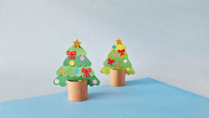 lam-cay-thong-noel-bang-giay-6