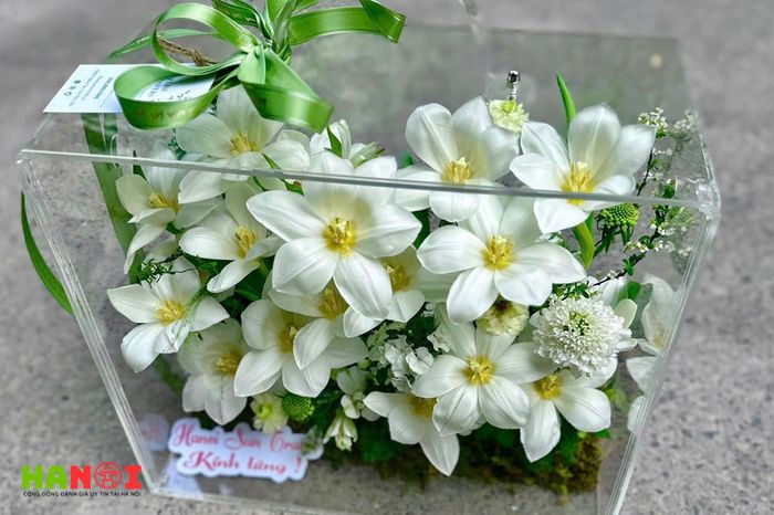 Elise-flowers-Mytour