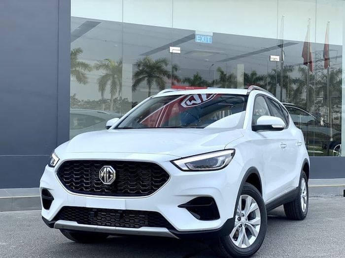 17-mg-zs-2022-gia-lan-banh-bao-nhieu.jpg