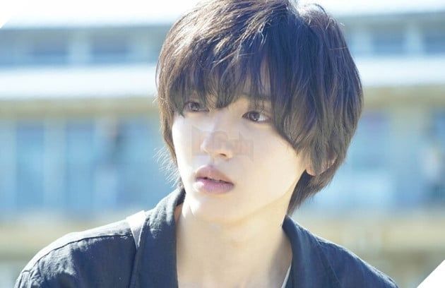 Michieda Shunsuke: Hoàng tử Manga tiếp tục làm rung chuyển truyền thông Nhật Bản nhờ nhan sắc siêu phàm.