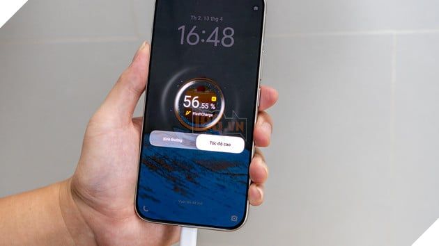 Trên tay vivo V70 POP MART ZSIGA: Smartphone chuẩn Gen Z nổi bật trong phân khúc 14