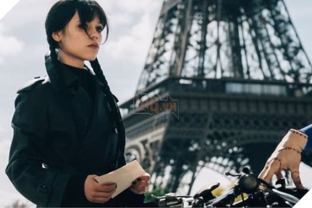 Hình ảnh mới hé lộ về phim Wednesday mùa 3.