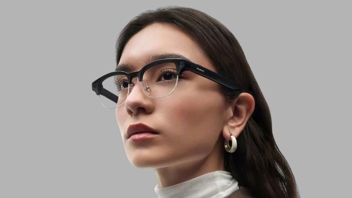 Huawei AI Glasses sở hữu thiết kế khung viền tròn hoặc vuông, đi kèm ba lựa chọn màu sắc thanh lịch