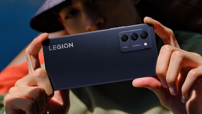 Legion Y70 được đồn đoán sẽ sở hữu viên pin dung lượng rất lớn