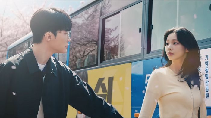 Karina và Faker hiện đang cùng tham gia chiến dịch quảng bá Play on Play.