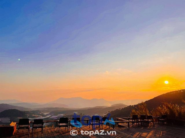 Tiệm trà Hoàng Hôn Chiều tại Đà Lạt