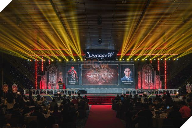 Lineage W Được Giới Thiệu Ấn Tượng Tại Showcase Riêng, Chính Thức Công Bố Ngày Ra Mắt 5