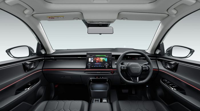 honda-insight-ev-2026-japan-launch 2.jpg