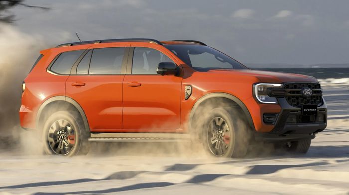 Ford Everest 2026 2.jpg