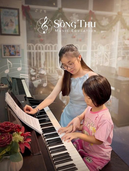 ảnh 2 sông thu.jpg