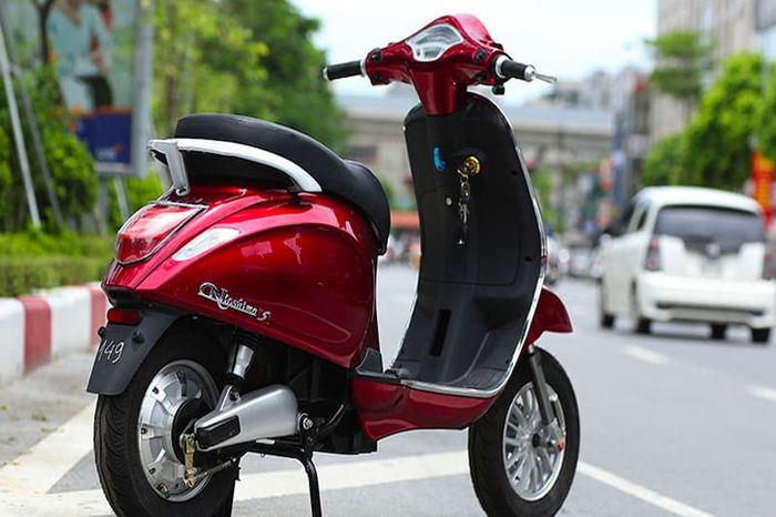 xe-may-dien-vespa-6