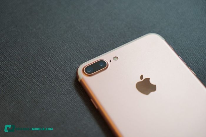iphon-7-plus-gia-bao-nhieu-03
