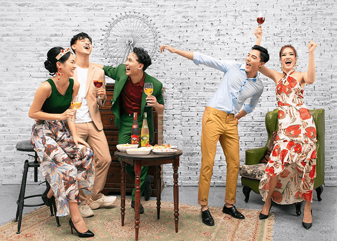 Tham gia sôi nổi các sự kiện với bạn bè