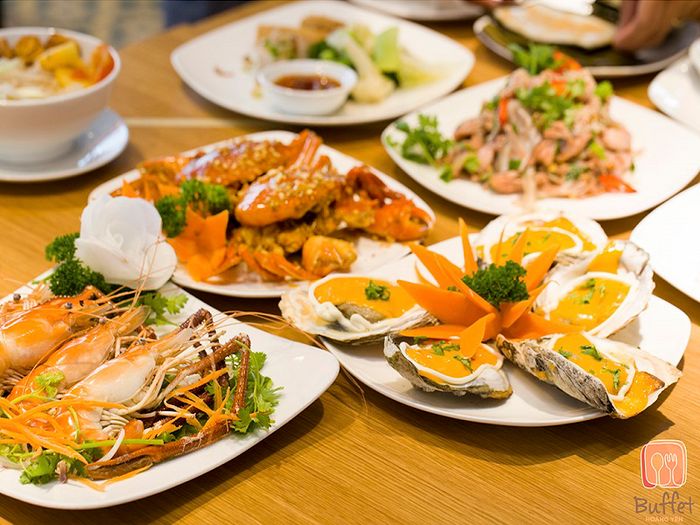 Hãy trải nghiệm một chầu buffet món Việt ngon tại Hoàng Yến để đổi mới khẩu vị hôm nay nhé.