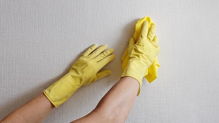 Làm sạch tường một cách nhanh chóng