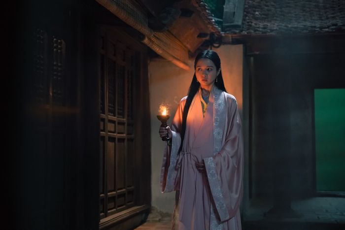 Việc Nhài về làm dâu nhà họ Vũ liệu có phải là một âm mưu?