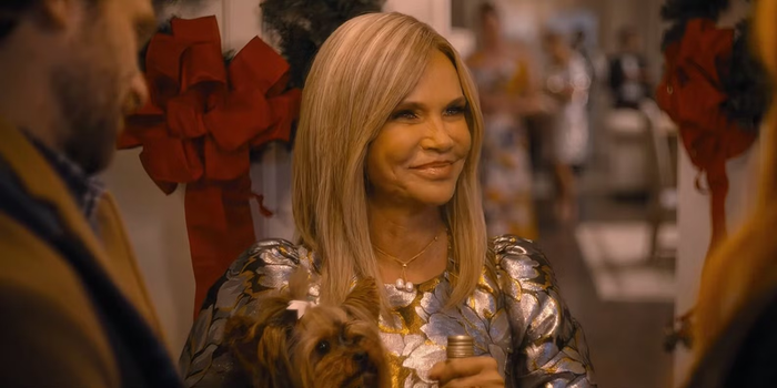 Kristin Chenoweth hóa thân xuất sắc vào vai bà mẹ chồng khó tính