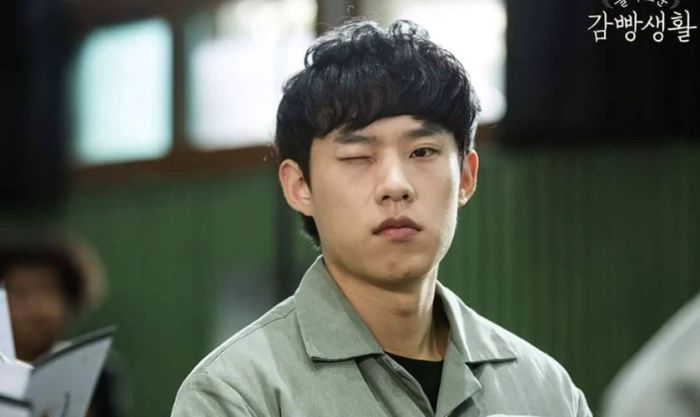 Đời Sống Ngục Tù - Prison Playbook (2017)