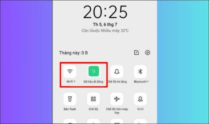 Tắt WiFi và kích hoạt dữ liệu di động 4G/5G trên thiết bị