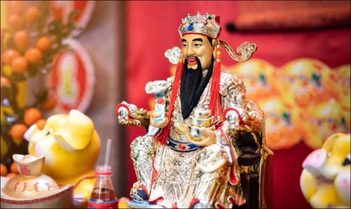 Mẫu văn khấn cúng vía Thần Tài mùng 9 chuẩn xác nhất
