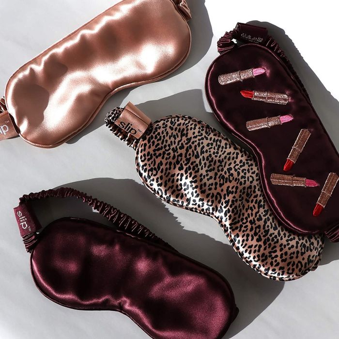 The mask available in plum, lipstick queen, rose leopard, and rose gold shades