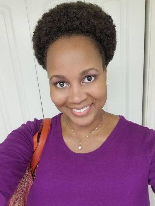 a reviewer wearing the foundation, achieving a matte finish