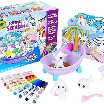 The coloring set featuring blank pets, markers, a tub, and a convenient play mat