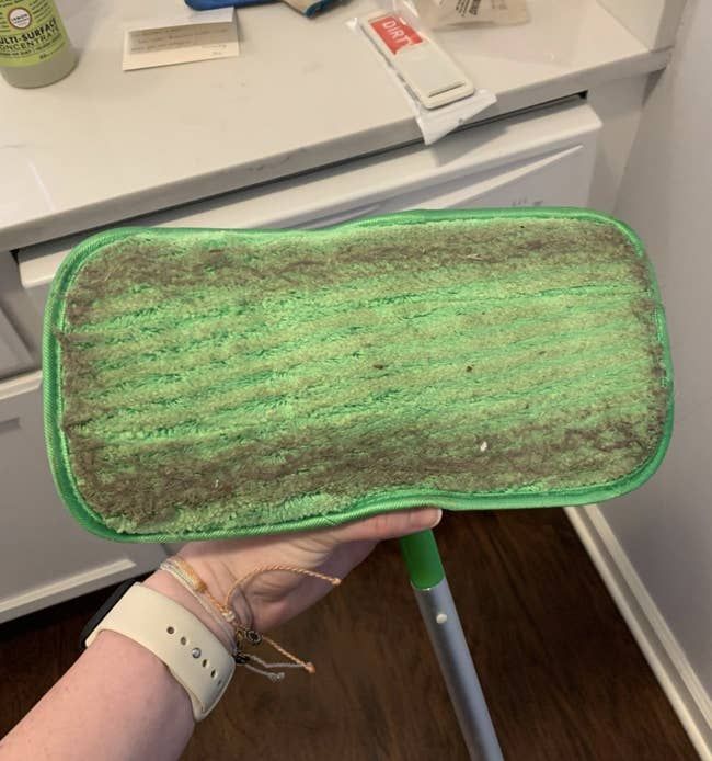 Reviewer image showing a dirty mop head