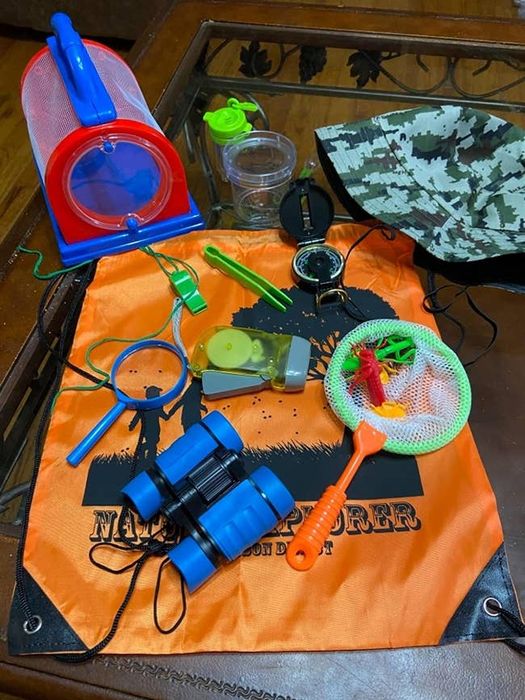 Complete bug catcher kit from the reviewer.