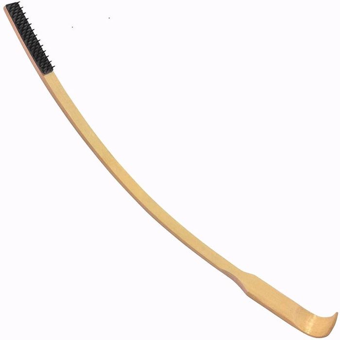An image showcasing the back scratcher product.
