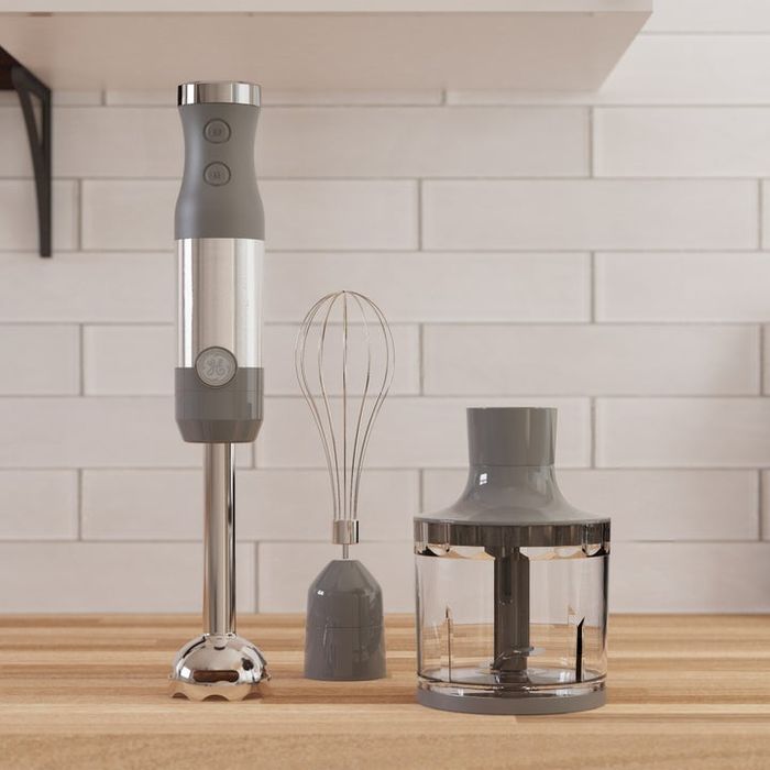 the multi-functional immersion blender set