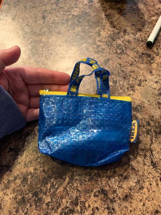 A reviewer's Ikea bag coin purse