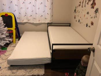 same reviewer's photo, with the trundle bed extended