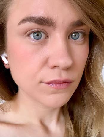 A reviewer without mascara applied