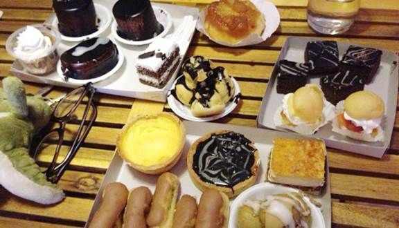 Tiệm Bánh Ngọt Hà Nội