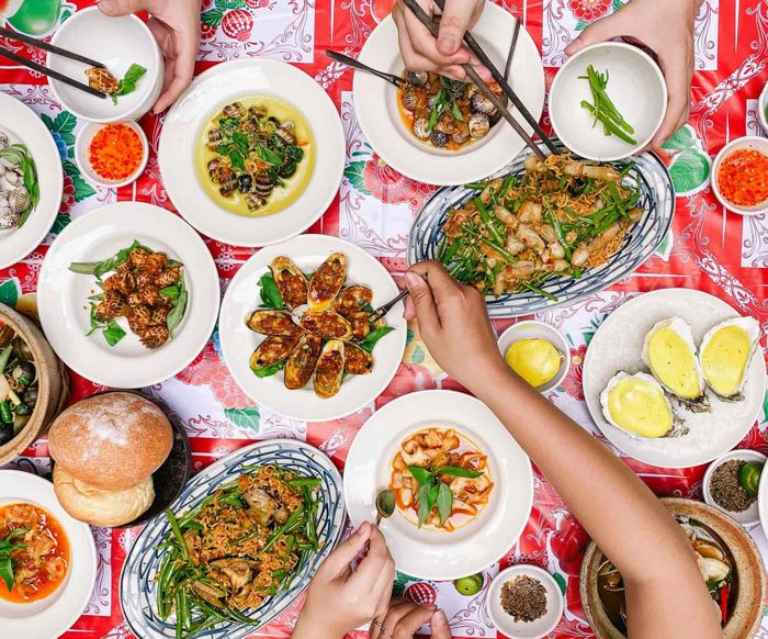 Những Quán Ăn Vặt Đặc Sắc Tại Sài Gòn