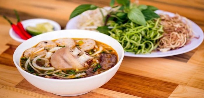 quán bún bò tuyệt vời tại Biên Hòa