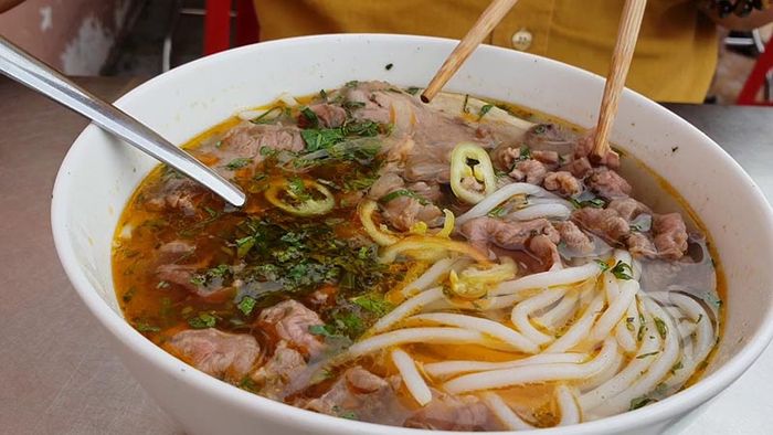 quán bún bò nổi tiếng ở Biên Hòa