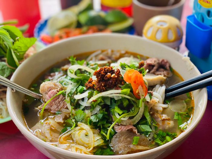 quán bún bò Sài Gòn