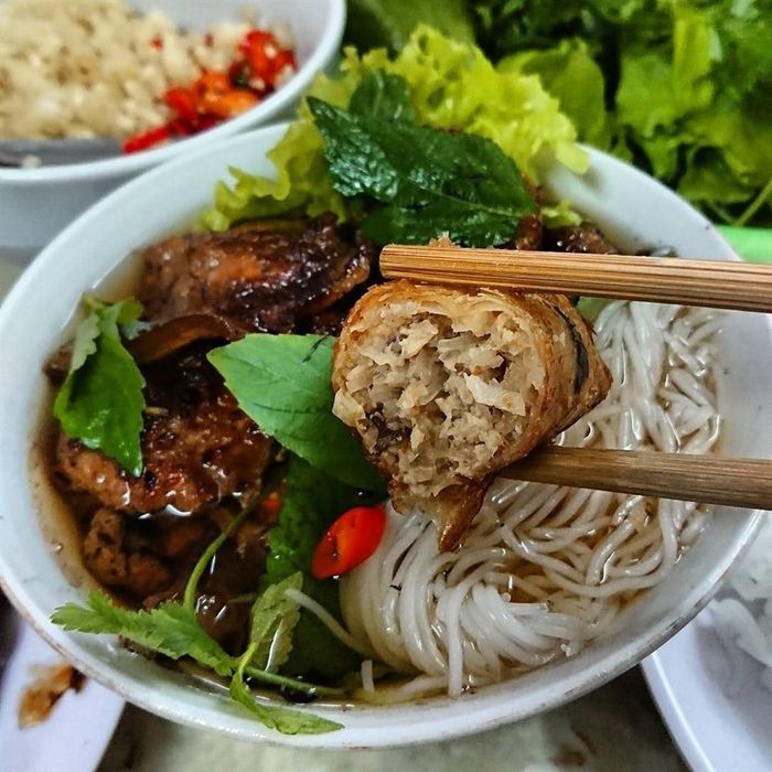 Bún Chả Bát Sứ