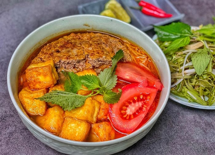 Bún Riêu Phố Cổ