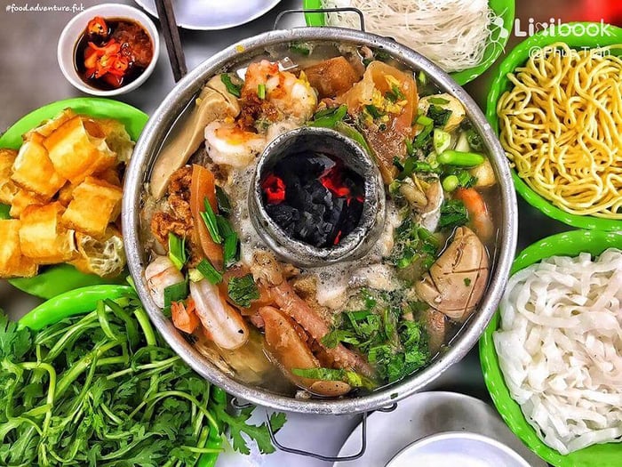 Lẩu đặc sắc ở Sài Gòn