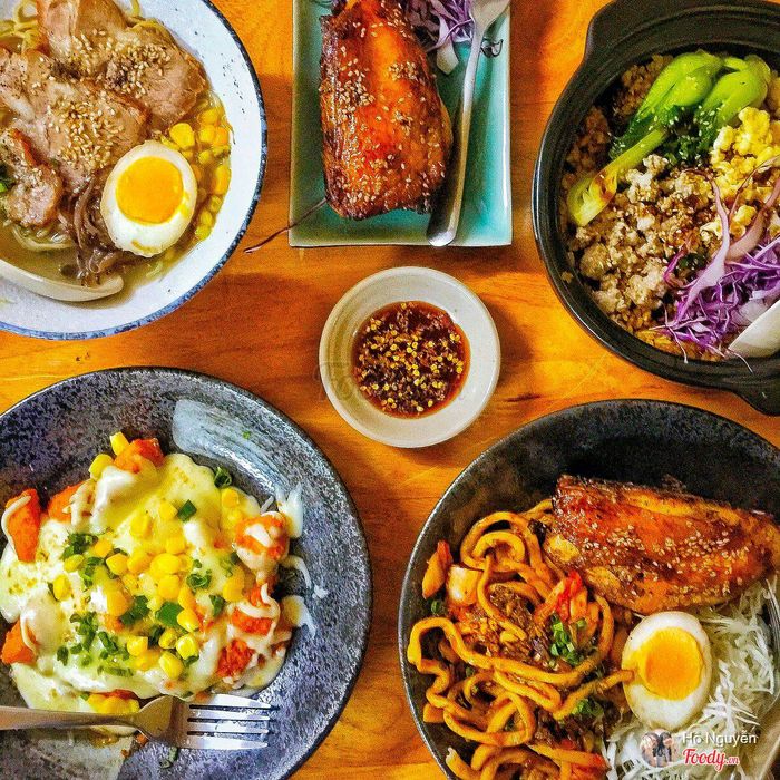 Osaka Cơm Thố Nhật Bản